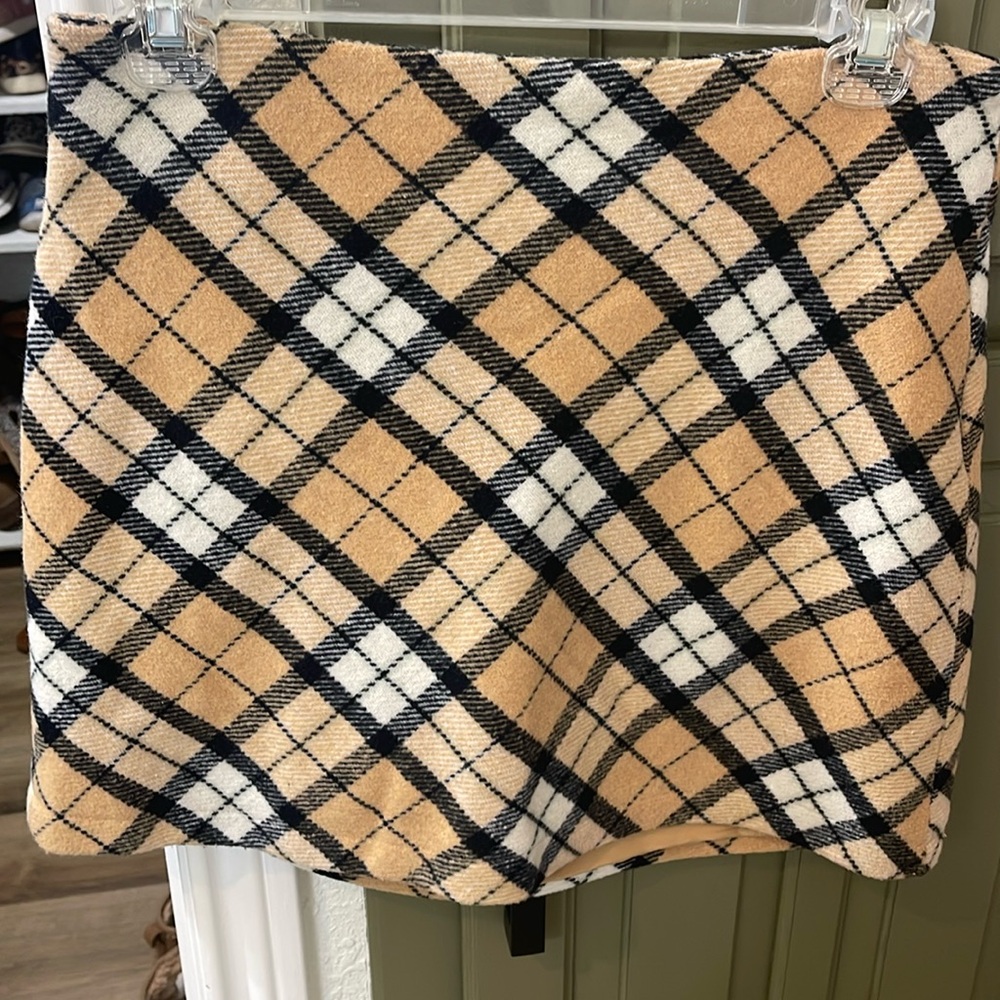 Plaid wool skirt